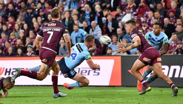 Jack Wighton passing during an Ampol State of Origin Match